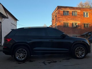 2020 Skoda Kodiaq I, чёрный, 3300000 рублей, вид 5