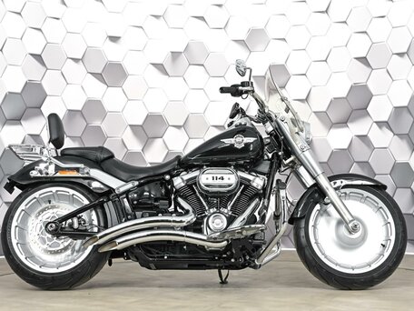 2019 Harley-Davidson Fat Boy, чёрный, 1799000 рублей, вид 3