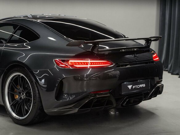 2017 Mercedes-Benz AMG GT R I Рестайлинг, чёрный, 13994000 рублей - вид 13