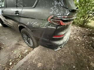 2023 BMW X7 M60i I (G07) Рестайлинг, чёрный, 10950000 рублей, вид 4