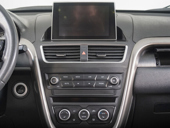 2020 FAW Besturn X80 I Рестайлинг, белый, 1259000 рублей - вид 15