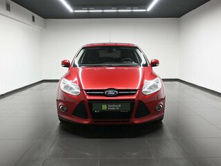 2013 Ford Focus III, красный, 795000 рублей, вид 3