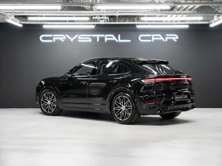 2026 Porsche Cayenne Coupé III Рестайлинг, чёрный, 16550000 рублей, вид 3