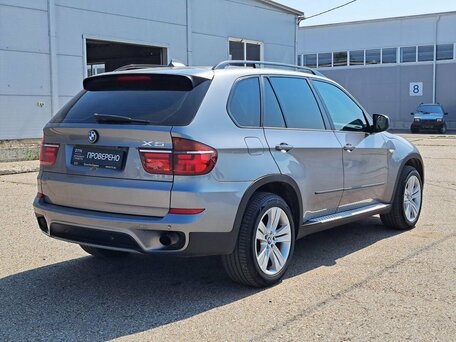 2010 BMW X5 30d II (E70) Рестайлинг, серый, 1520000 рублей, вид 4