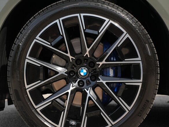 2026 BMW X5 40 V (G65), серый, 16800000 рублей - вид 5