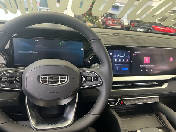 2026 Geely Monjaro, чёрный - вид 6