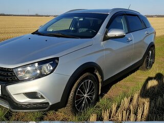 2017 Lada (ВАЗ) Vesta SW Cross I, серебристый, 1059000 рублей, вид 2