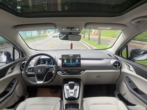 2021 BYD Yuan Pro (50 kWh) I Рестайлинг 2 (Pro), белый - вид 10