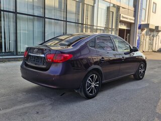 2010 Hyundai Elantra IV (HD), красный, 494000 рублей, вид 3