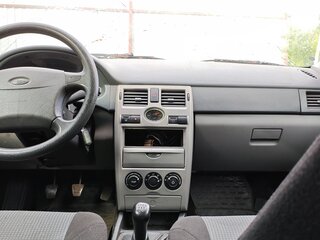 2010 Lada (ВАЗ) Priora I, серебристый, 200000 рублей, вид 2
