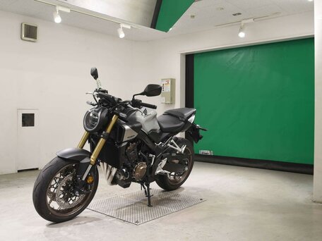 2026 Honda CB 650R, серый, 1377000 рублей, вид 4