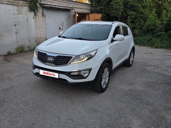 2013 Kia Sportage III, белый, 1150000 рублей - вид 2