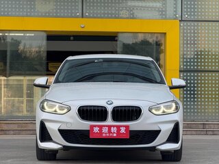 2023 BMW 1 серии 120i III (F52) Рестайлинг, белый, 1597000 рублей, вид 2