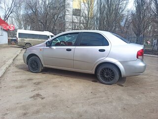 2005 Chevrolet Aveo I, серебристый, 290000 рублей, вид 4