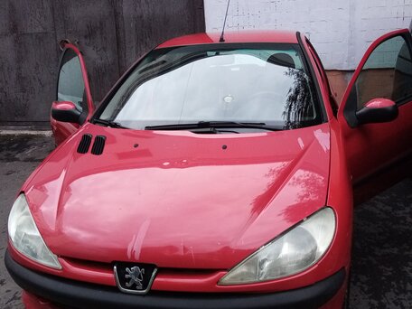 2003 Peugeot 206, красный, 220000 рублей, вид 2