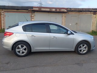 2012 Chevrolet Cruze I, серебристый, 770000 рублей, вид 3