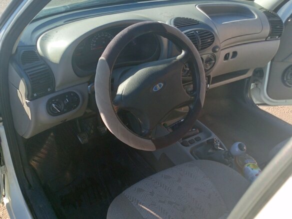 2011 Lada (ВАЗ) Kalina I, белый, 333333 рублей - вид 3