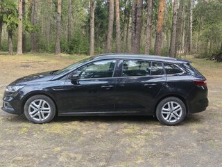 2020 Renault Megane IV, чёрный, 1650000 рублей, вид 3