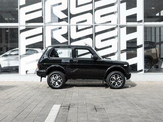 2026 Lada (ВАЗ) Niva Legend I Рестайлинг, чёрный, 1346200 рублей, вид 5