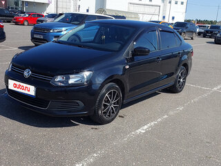 2011 Volkswagen Polo V, чёрный, 900000 рублей, вид 2
