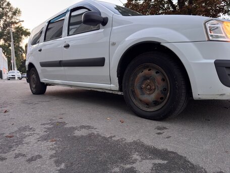 2013 Lada (ВАЗ) Largus I, белый, 590000 рублей, вид 4