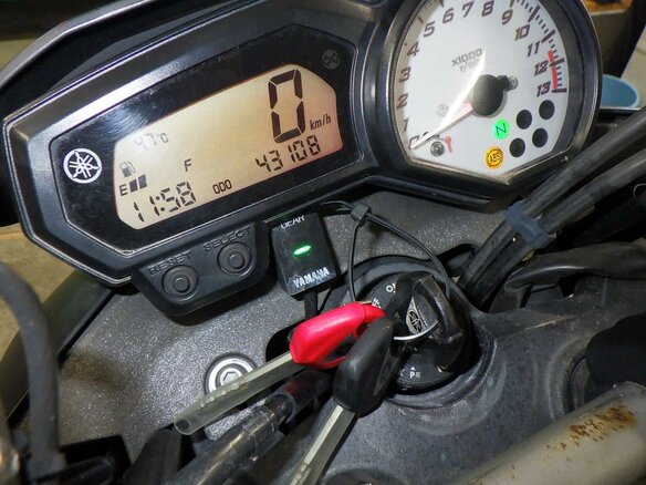 2012 Yamaha FZ8, серый, 677000 рублей - вид 6