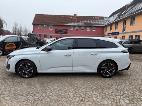2022 Peugeot 308 III, белый, 2190000 рублей, вид 5