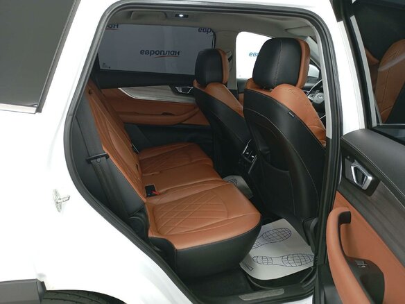 2023 Chery Tiggo 8 Pro e+, белый, 2230000 рублей - вид 11
