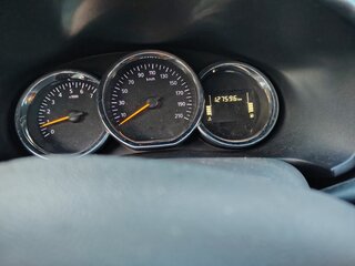 2020 Renault Logan II Рестайлинг, белый, 750000 рублей, вид 4