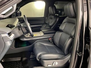 2026 Lincoln Navigator V, чёрный, 16300000 рублей, вид 4
