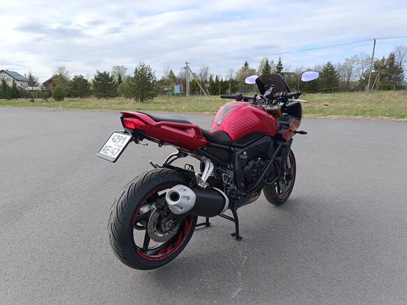 2007 Yamaha FZ1, красный, 550000 рублей - вид 2