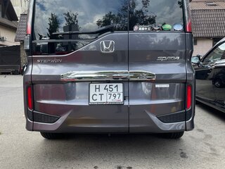 2019 Honda Stepwgn Spada V Рестайлинг, серый, 2170000 рублей, вид 5