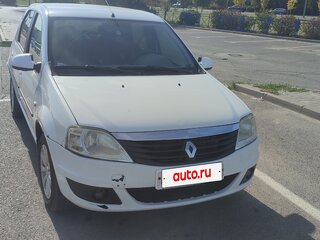 2013 Renault Logan I Рестайлинг, белый, 395000 рублей, вид 2