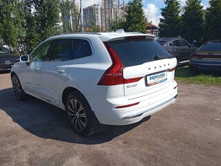 2021 Volvo XC60 Recharge II Рестайлинг, белый, 5580200 рублей, вид 4