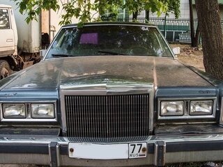 1988 Lincoln Town Car I, серебристый, 885000 рублей, вид 2