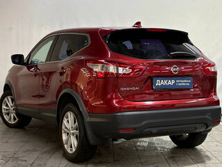 2017 Nissan Qashqai II, красный, 1520000 рублей, вид 3
