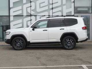 2021 Toyota Land Cruiser 300 Series, белый, 9975000 рублей, вид 5