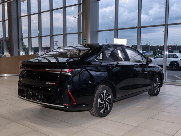 2024 BAIC U5 Plus, чёрный, 2380000 рублей - вид 4