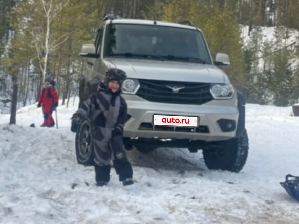 2013 УАЗ Патриот I Рестайлинг, серый, 999999 рублей - вид 2