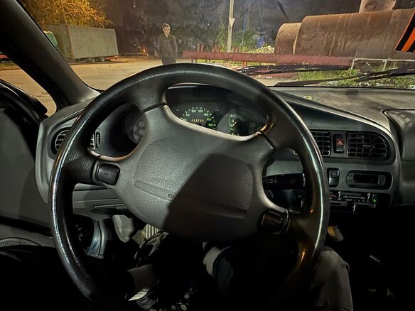 1996 Mazda 323 V (BA), зелёный, 64000 рублей - вид 4
