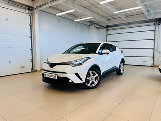 2019 Toyota C-HR I, белый, 2129000 рублей, вид 1