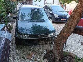 1997 Mitsubishi Space Wagon II, зелёный, 150000 рублей, вид 1