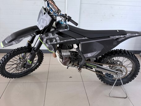 2018 Husqvarna FC 450, серый, 450000 рублей, вид 2