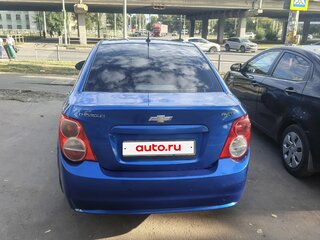 2013 Chevrolet Aveo II, синий, 299999 рублей, вид 5