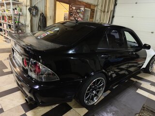 2002 Lexus IS 200 I, чёрный, 1100000 рублей, вид 3