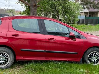 2012 Peugeot 308 I Рестайлинг, красный, 520000 рублей, вид 3