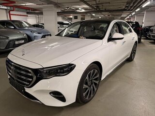 2026 Mercedes-Benz E-Класс 300 VI (W214, S214), белый, 10670000 рублей, вид 1
