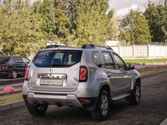 2017 Renault Duster I Рестайлинг, серый, 1338000 рублей - вид 5