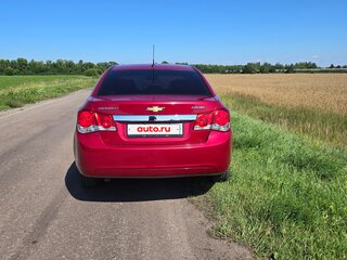 2011 Chevrolet Cruze I, красный, 740000 рублей, вид 5