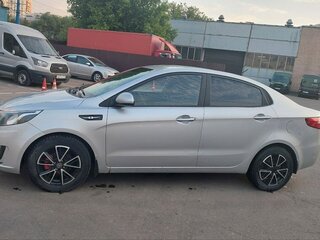 2011 Kia Rio III, серебристый, 720000 рублей, вид 5